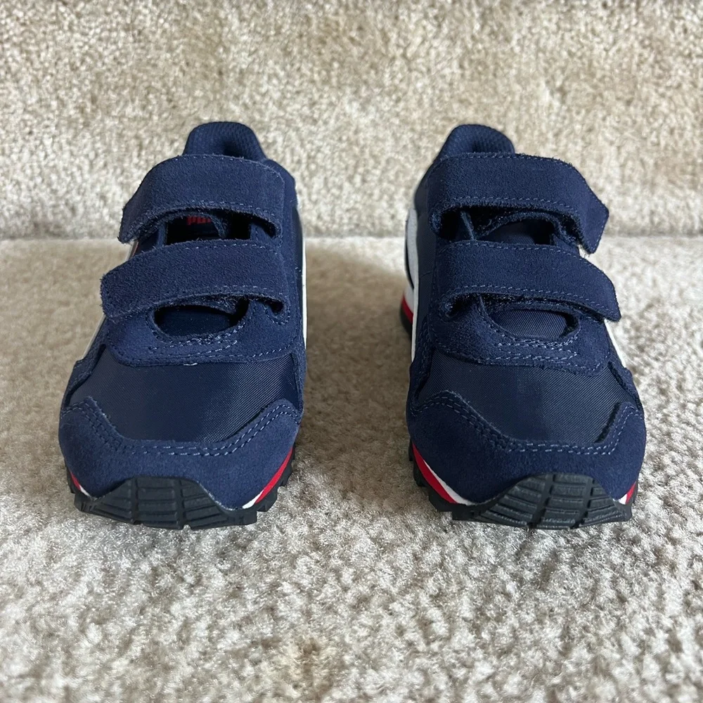 NWOT PUMA ST RUNNER Toddler shoes - Picture 3 of 8